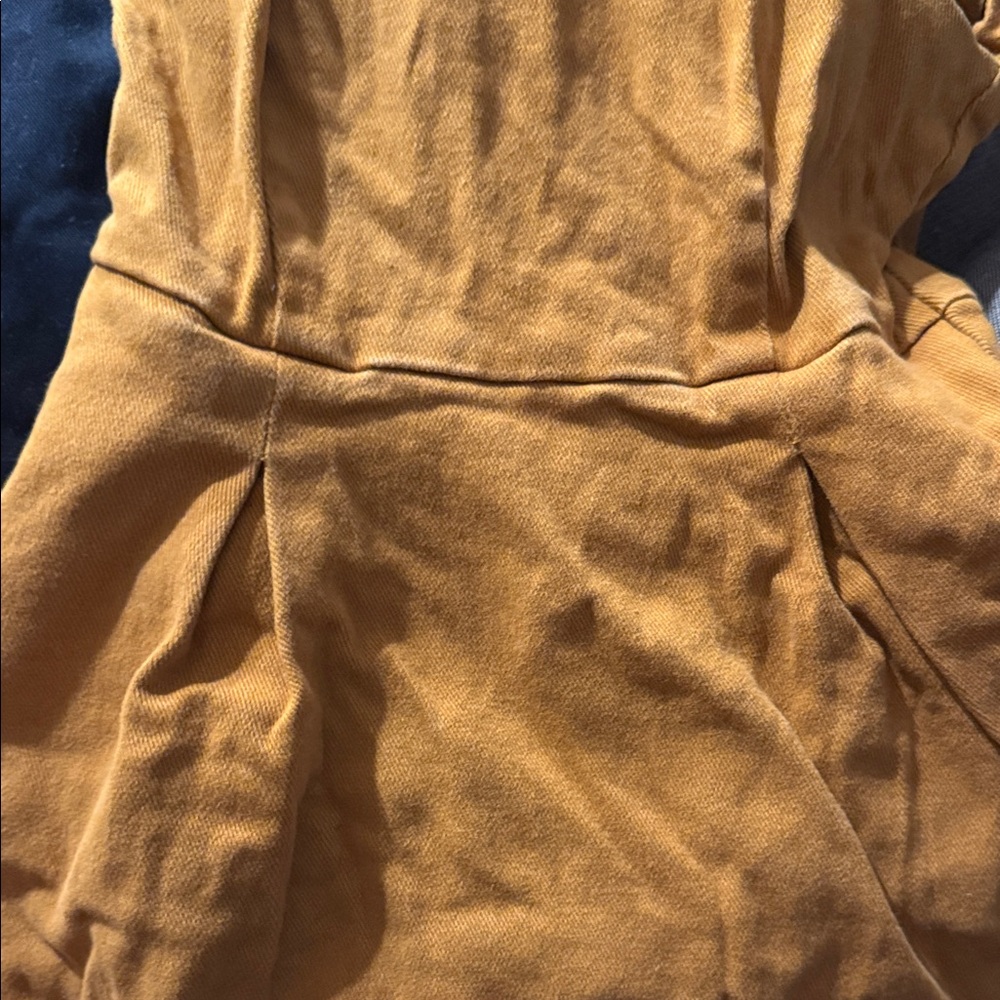 Copper Key Golden Yellow Garment